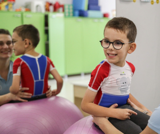 mise en situ Ensemble pour Louca